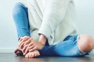 Nặng Chân Là Dấu Hiệu Của Bệnh Gì?
